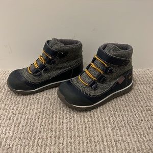 See Kai Run waterproof snow boots